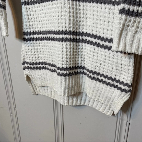 Moral Fiber Chenille Soft Striped Lace Up Back Sweater Long Length Size Small‎ - Picture 3 of 10